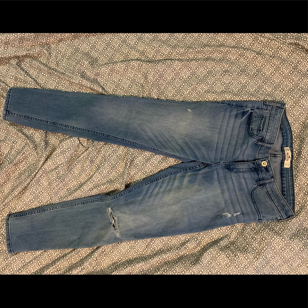 Hollister Stretch Super Skinny Light Jean - Picture 2 of 3